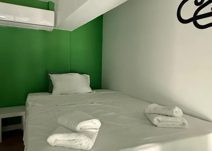 Apartament Cabin-larnaca Centrum *